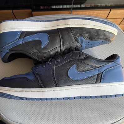 Nike Air Jordan 1 Low OG "Mystic Navy"
