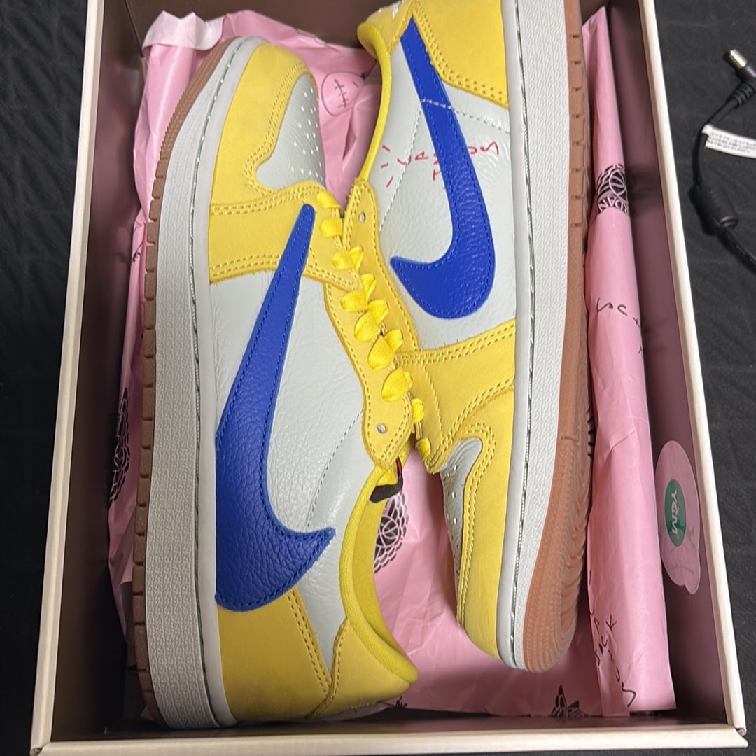 Travis Scott × Nike Women's Air Jordan 1 Retro Low OG "Canary"