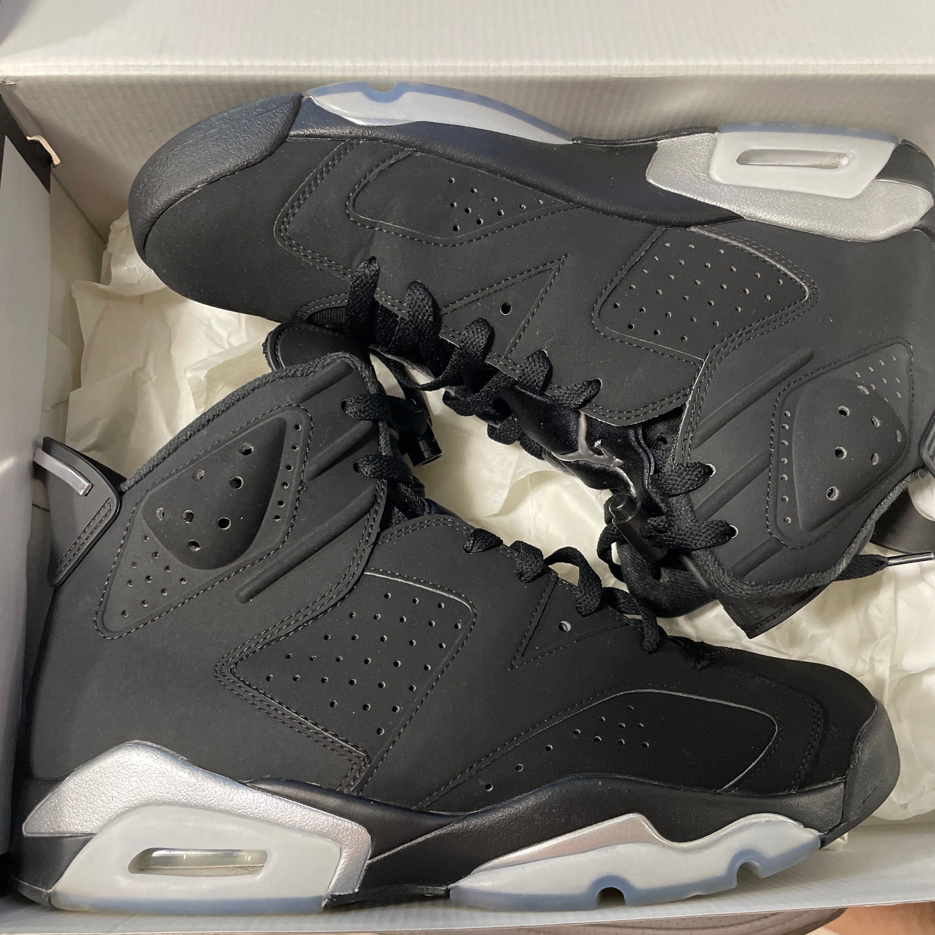 Nike Air Jordan 6 Retro "Metallic Silver"