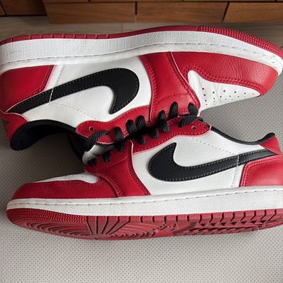 Nike Air Jordan 1 Retro Low OG "Chicago" (2025)