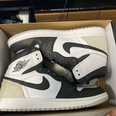 Nike Air Jordan 1 High OG "Bleached Coral"