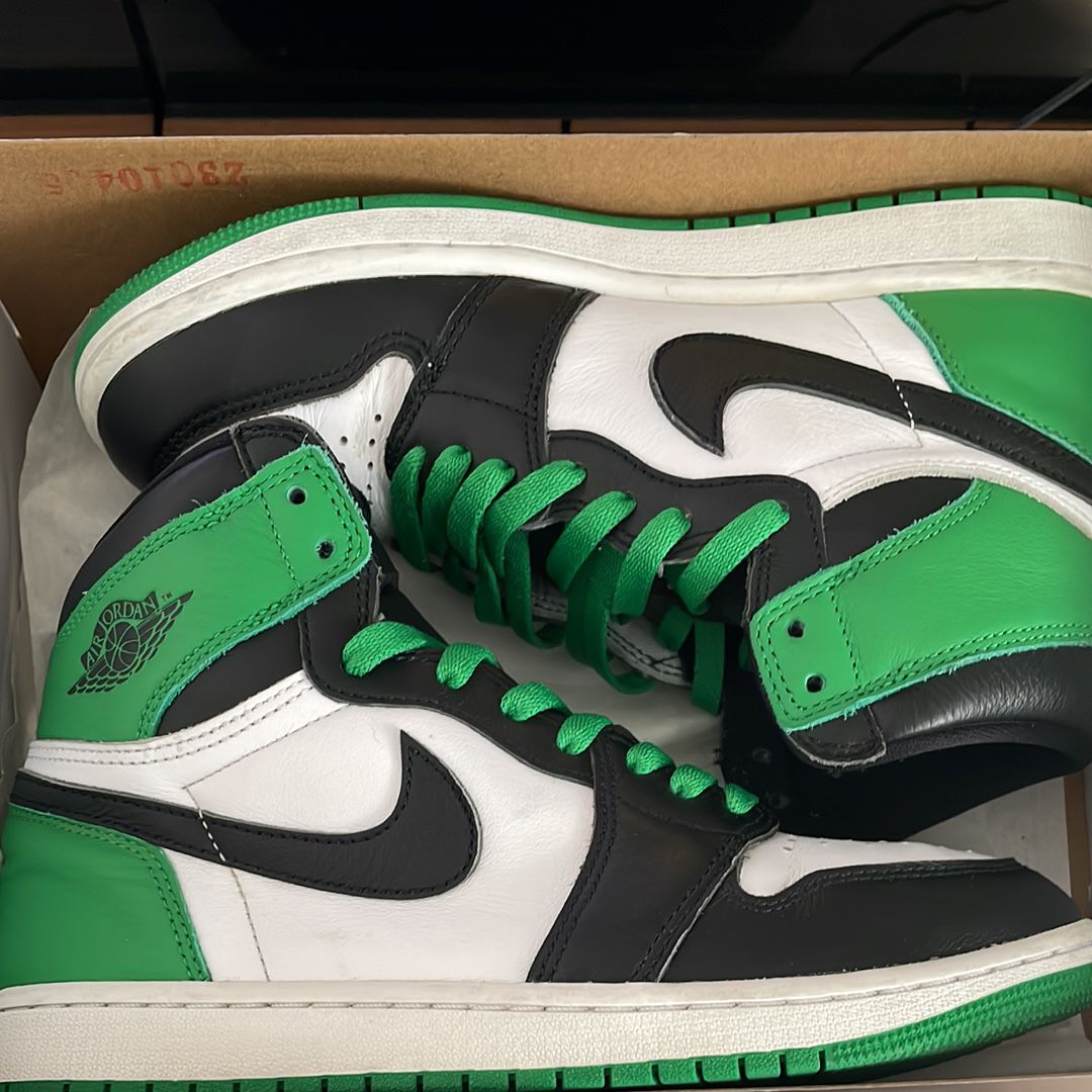 Nike Air Jordan 1 Retro High OG "Celtics/Black and Lucky Green" (2023)