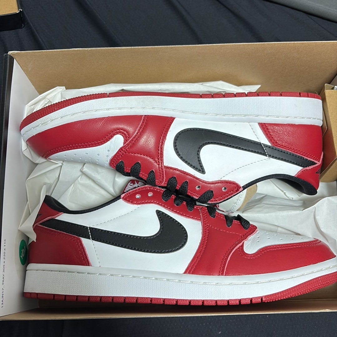 Nike Air Jordan 1 Retro Low OG "Chicago" (2025)