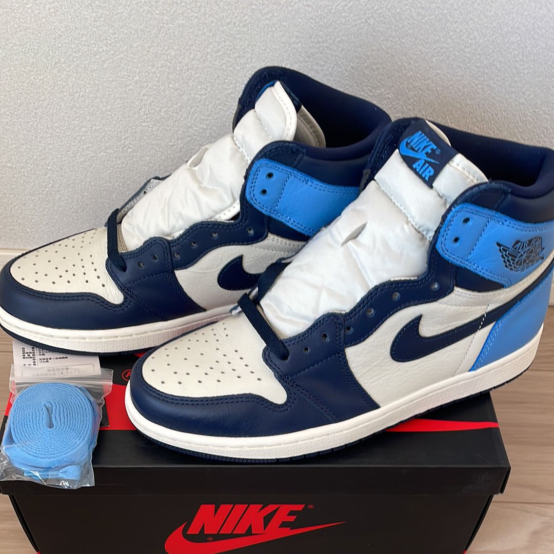 Nike Air Jordan 1 Retro High OG "Obsidian/University Blue"