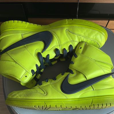 AMBUSH × NIKE DUNK HIGH "FLASH LIME"