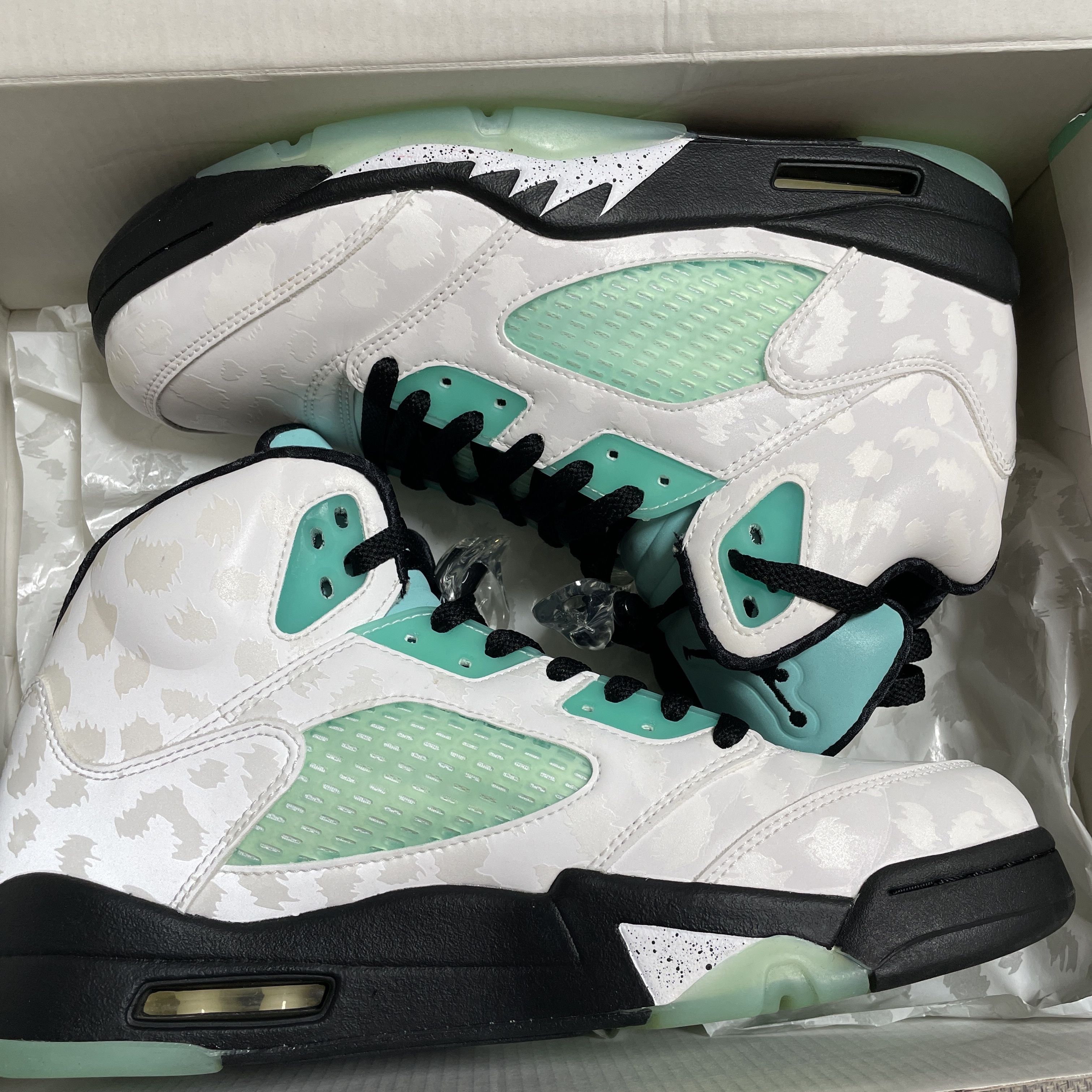 Nike Air Jordan 5 "White/Black/Island Green"