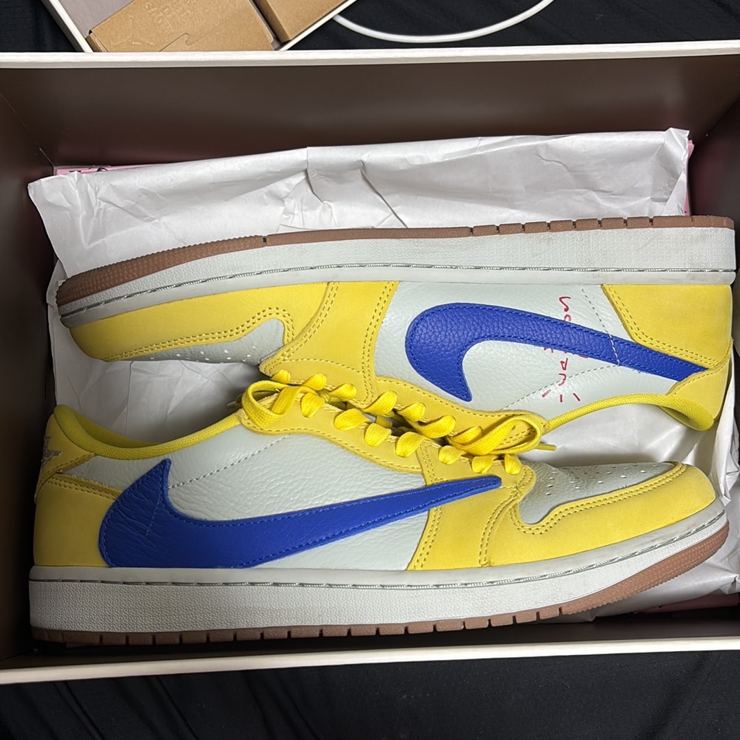 Travis Scott × Nike Women's Air Jordan 1 Retro Low OG "Canary"