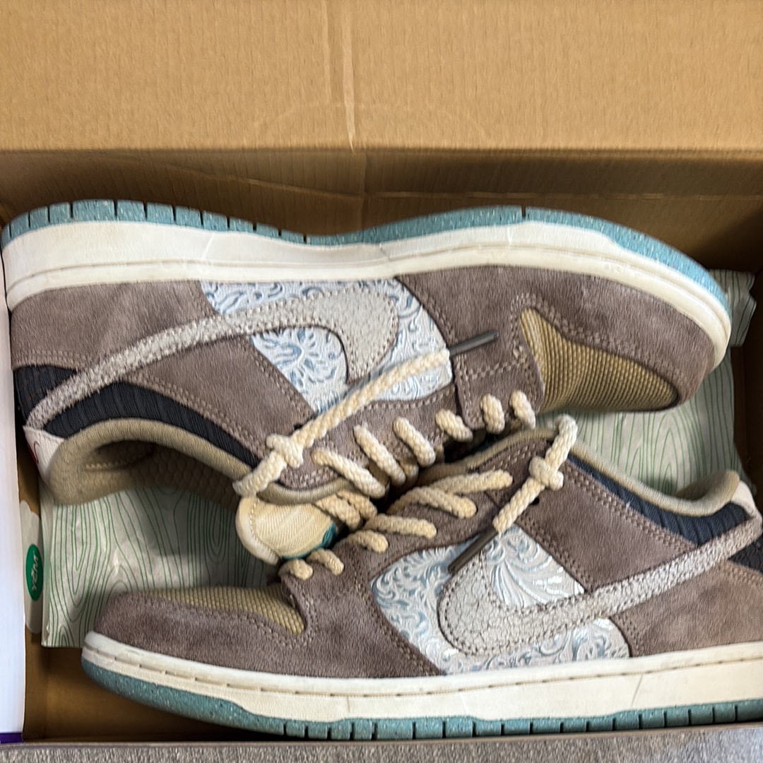 Nike SB Dunk Low Pro "Big Money Savings"