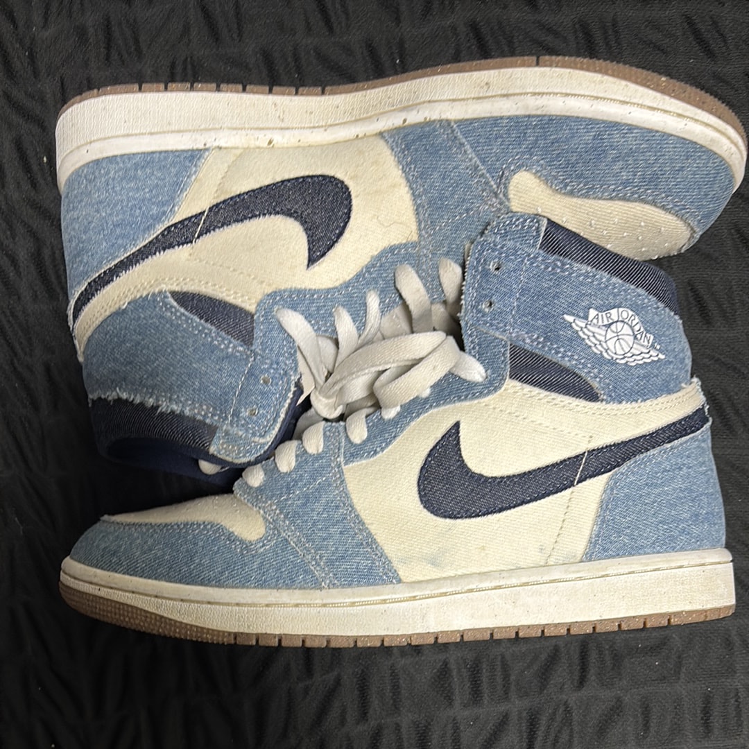 Nike Air Jordan 1 Retro High OG "Denim"