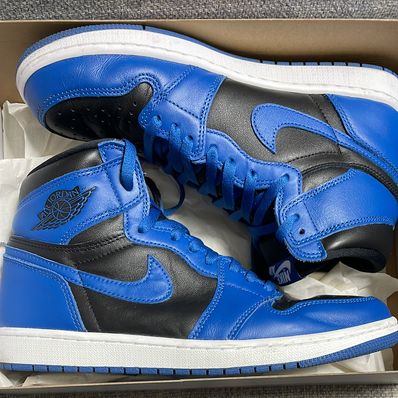 Nike Air Jordan 1 Retro High OG "Dark Marina Blue"