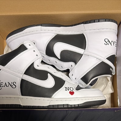 Supreme × Nike SB Dunk High By Any Means "White Black"