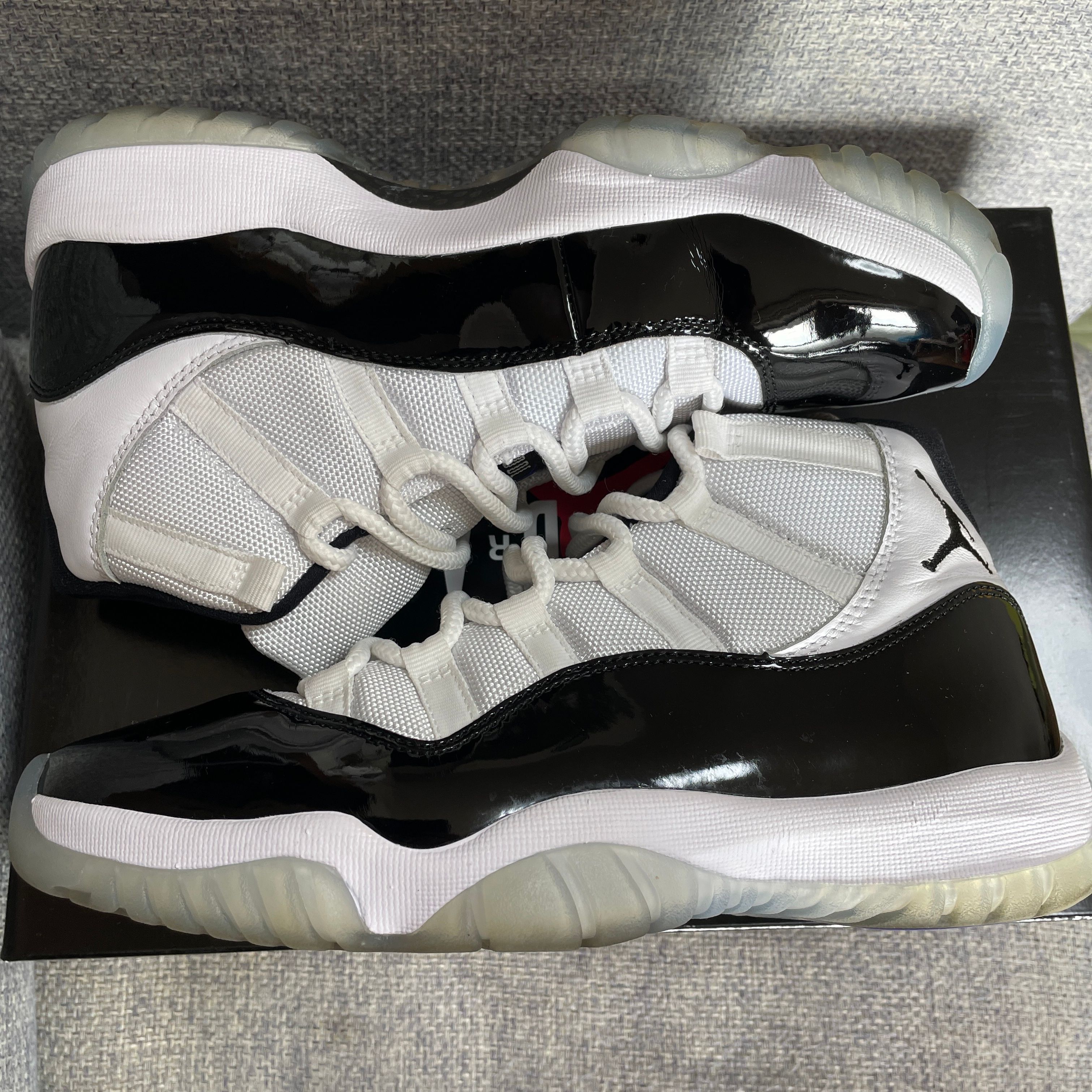 Nike Air Jordan 11 Retro "Concord" (2018)