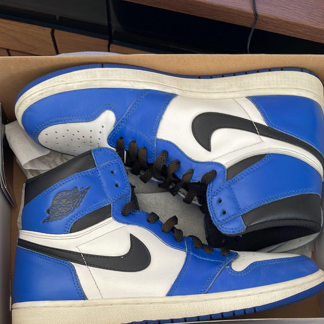Nike Air Jordan 1 Retro High OG "Game Royal" 