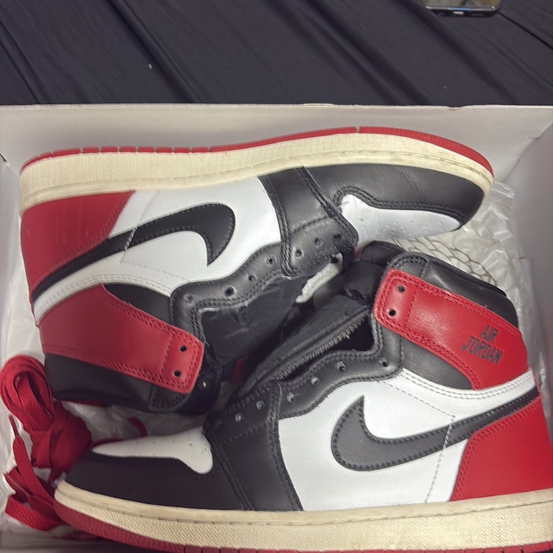 Nike Air Jordan 1 Retro High OG "Black Toe Reimagined"