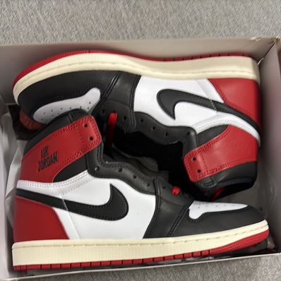 Nike Air Jordan 1 Retro High OG "Black Toe Reimagined"