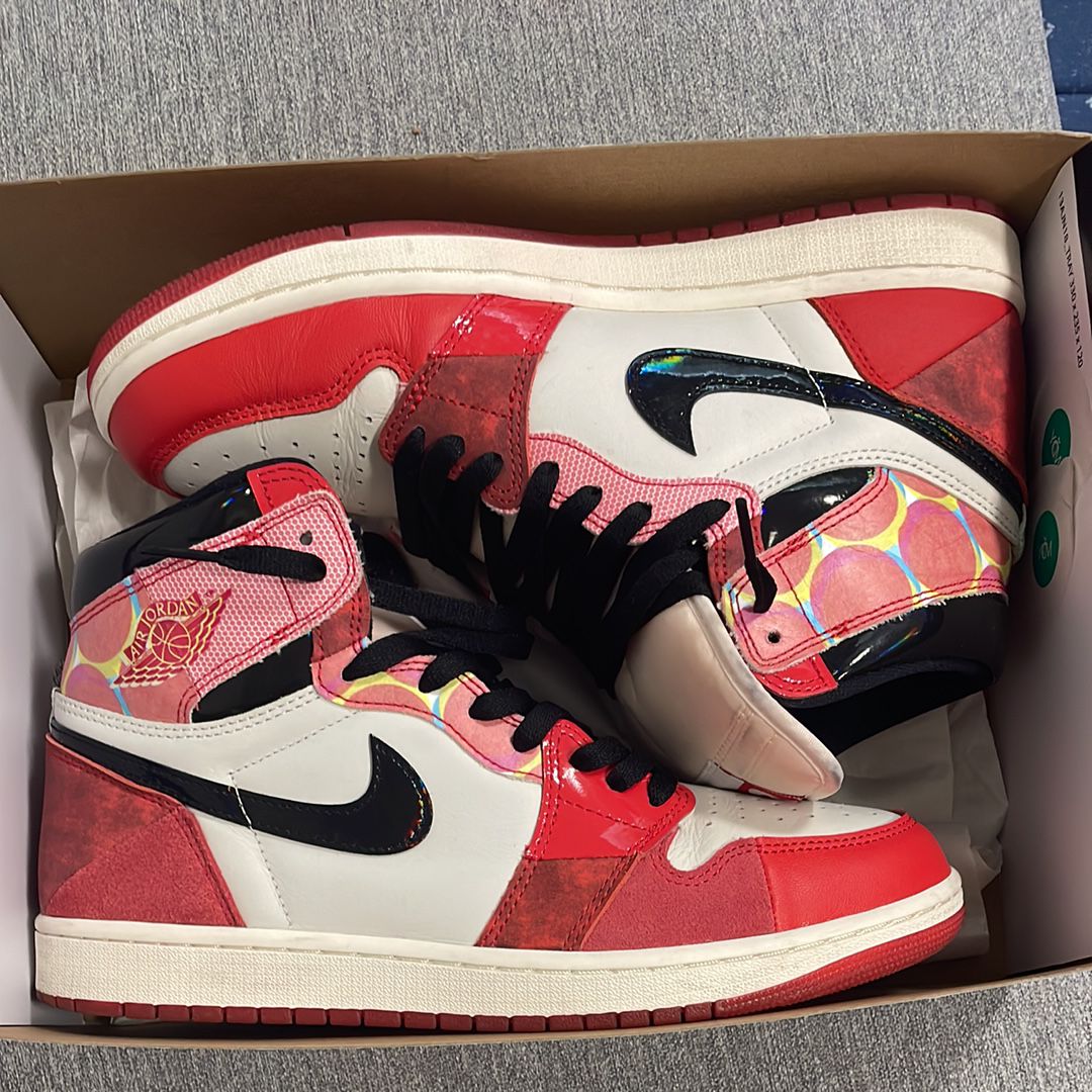 Spider-Man × Nike Air Jordan 1 Retro High OG SP "Spider-Man: Across the Spider-Verse/University Red"