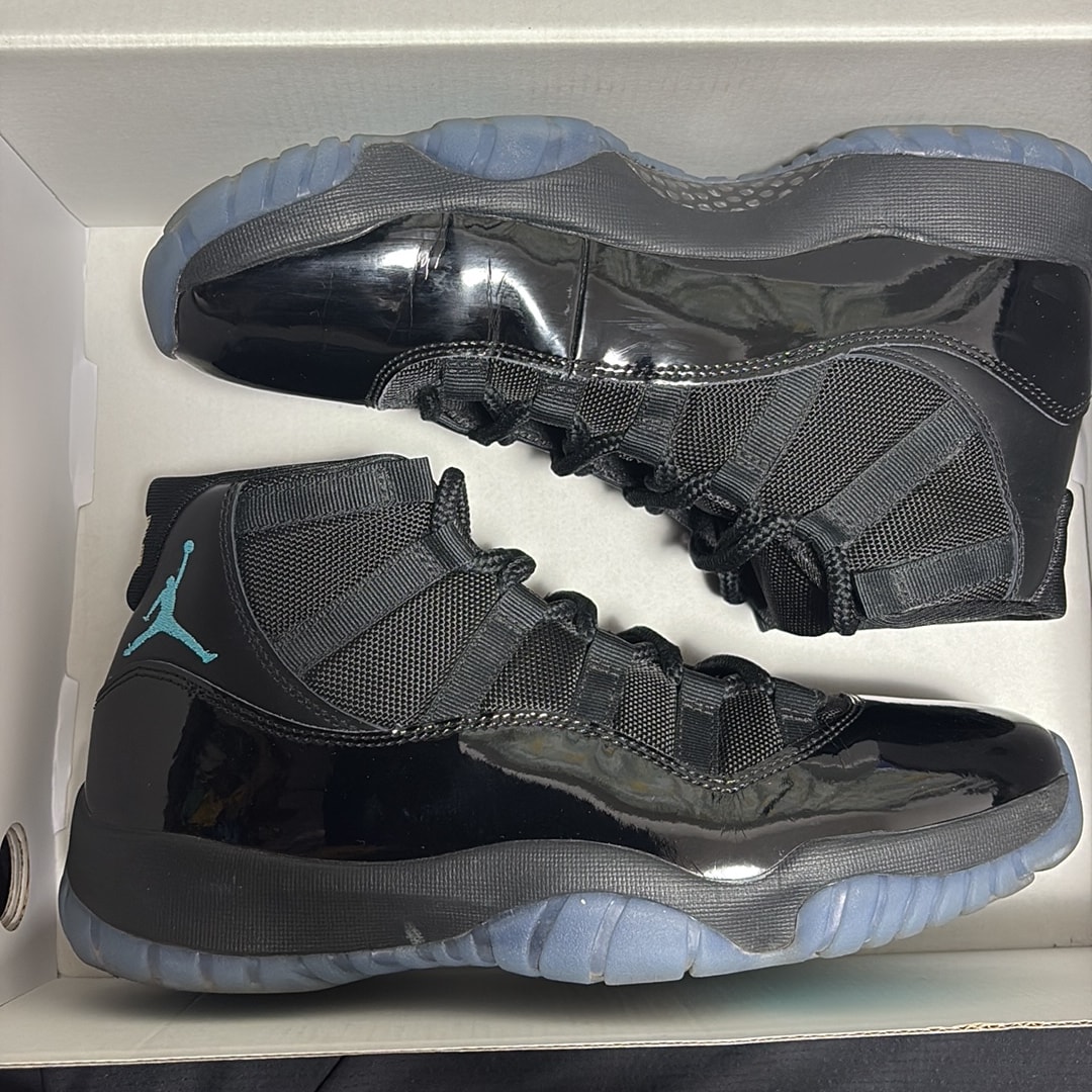 Nike Air Jordan 11 Retro 