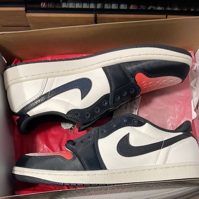 Paris Saint Germain × Nike Air Jordan 1 Low OG "Sail and Off Noir"