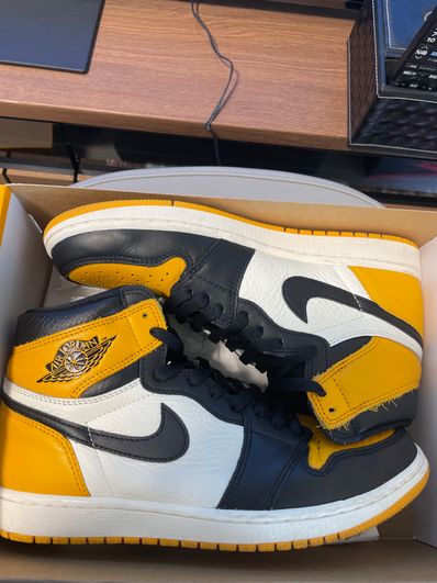 Nike Air Jordan 1 Retro High OG "Taxi"