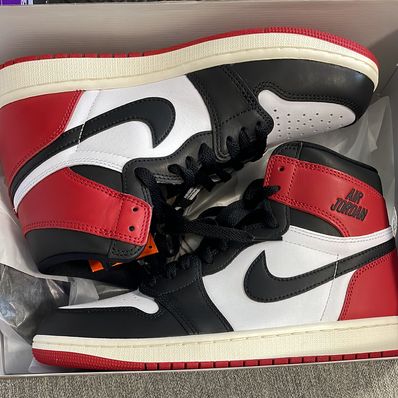 Nike Air Jordan 1 Retro High OG "Black Toe Reimagined"