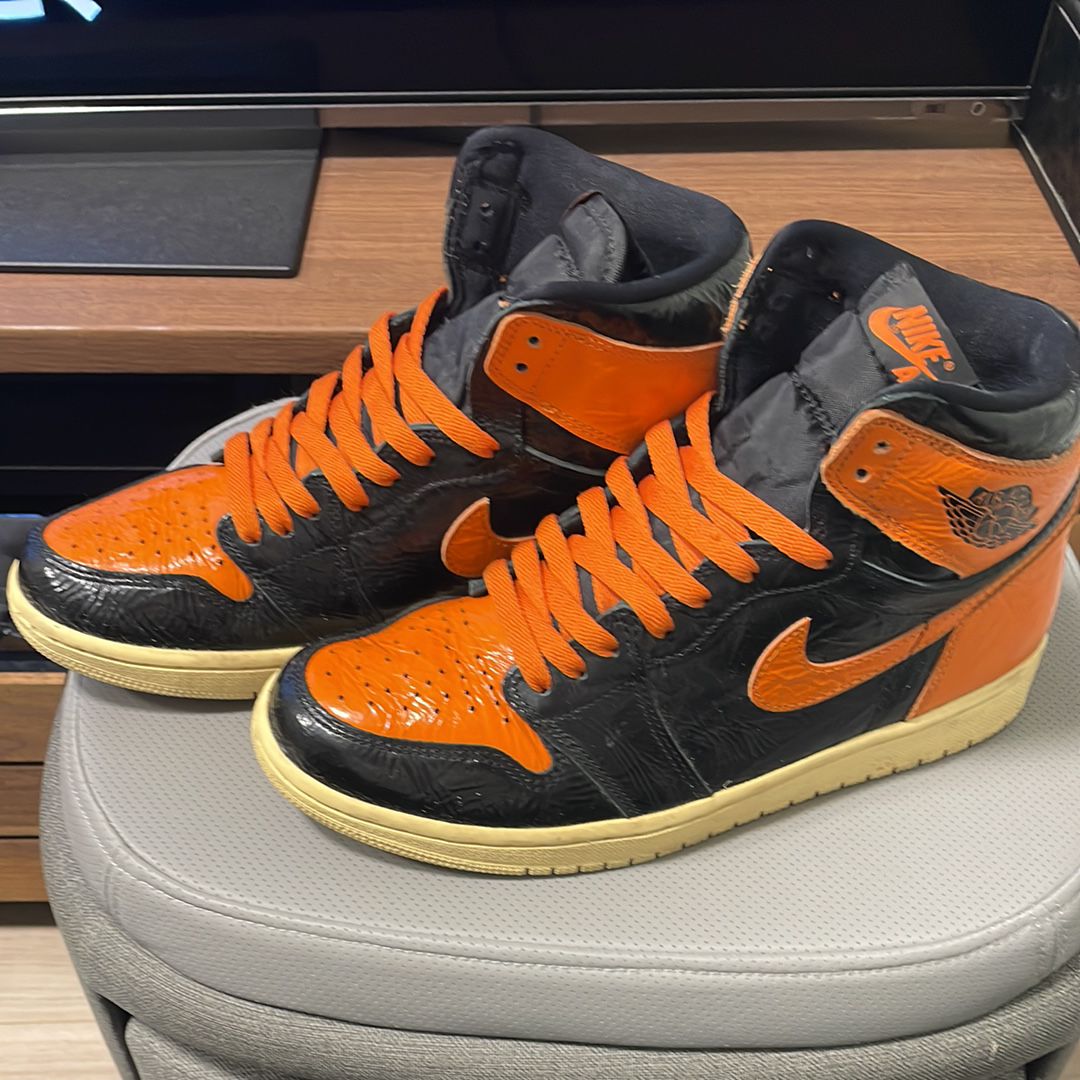 Nike Air Jordan 1 High "Shattered Backboard 3.0"