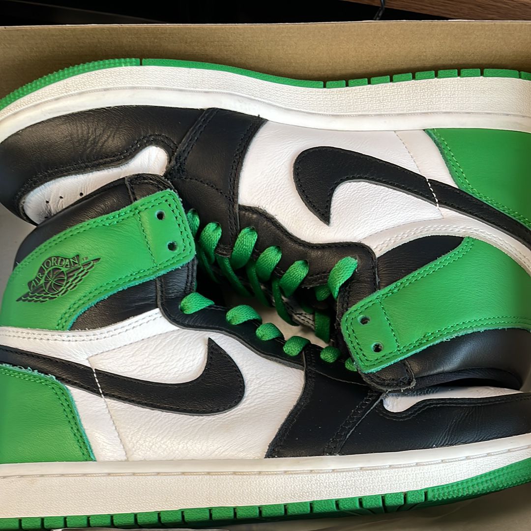 Nike Air Jordan 1 Retro High OG "Celtics/Black and Lucky Green" (2023)