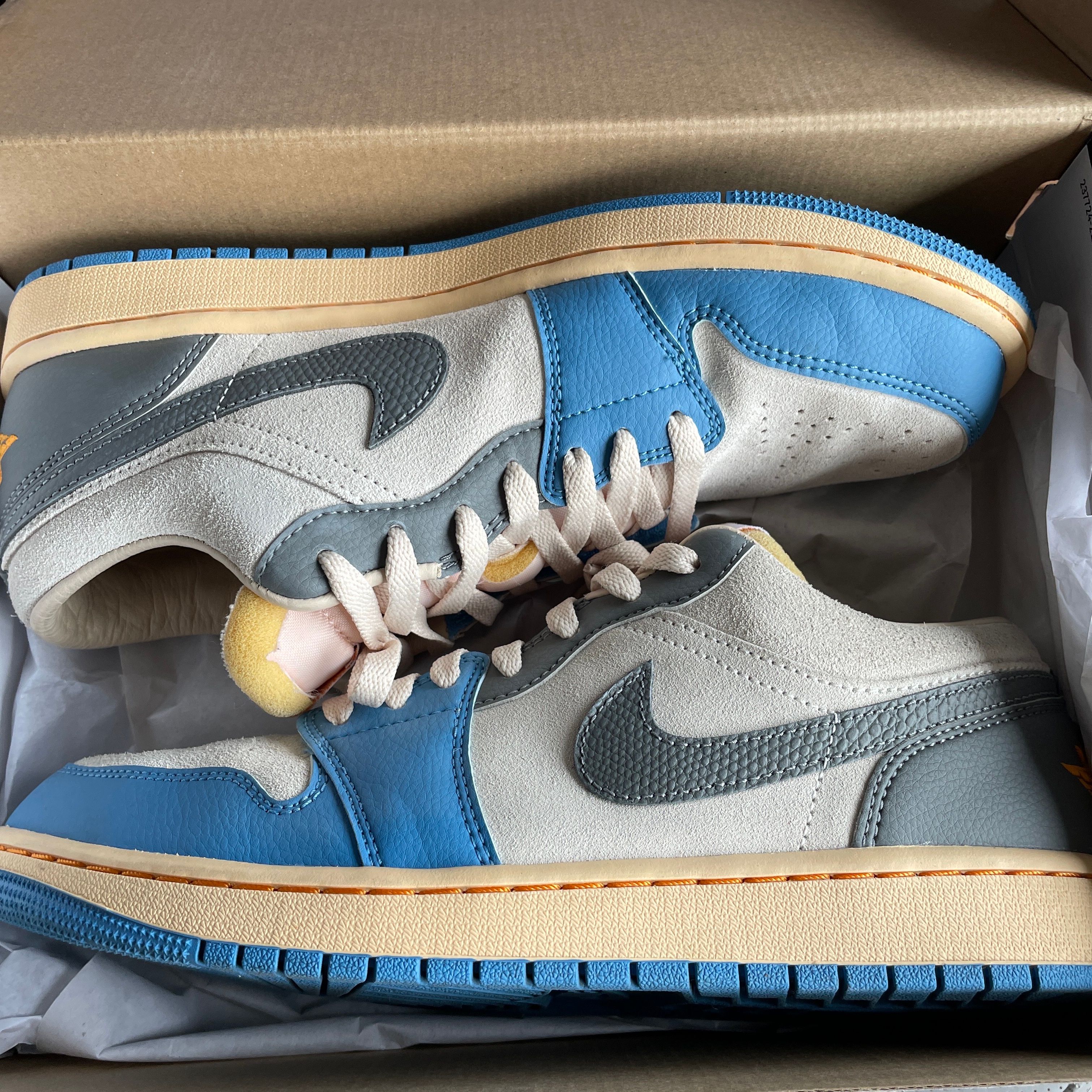 Nike Air Jordan 1 Low "Tokyo 96"