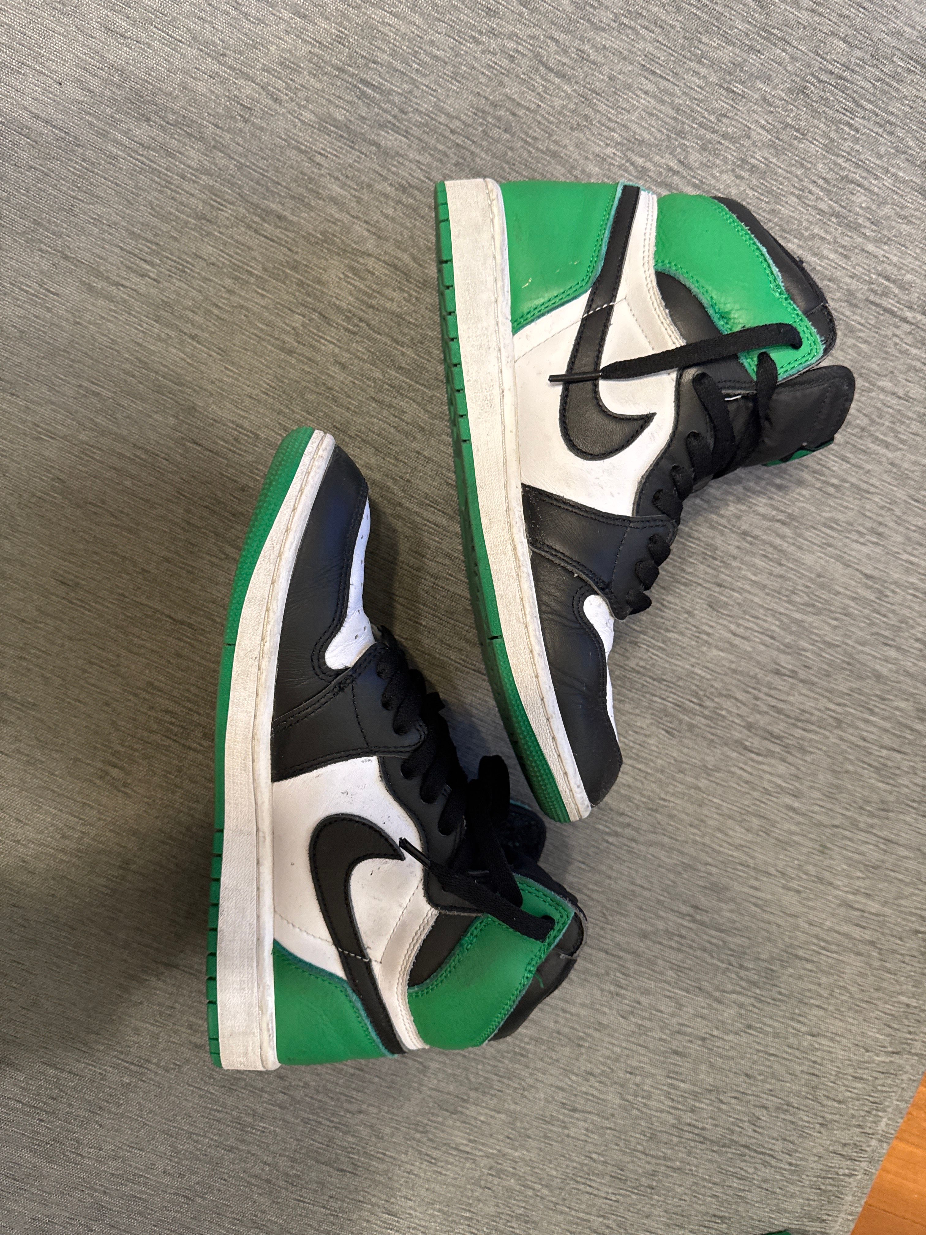 Nike Air Jordan 1 Retro High OG "Celtics/Black and Lucky Green" (2023)