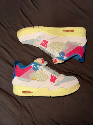UNION × Nike Air Jordan 4 SP "Guava Ice/Light Fusion Red"