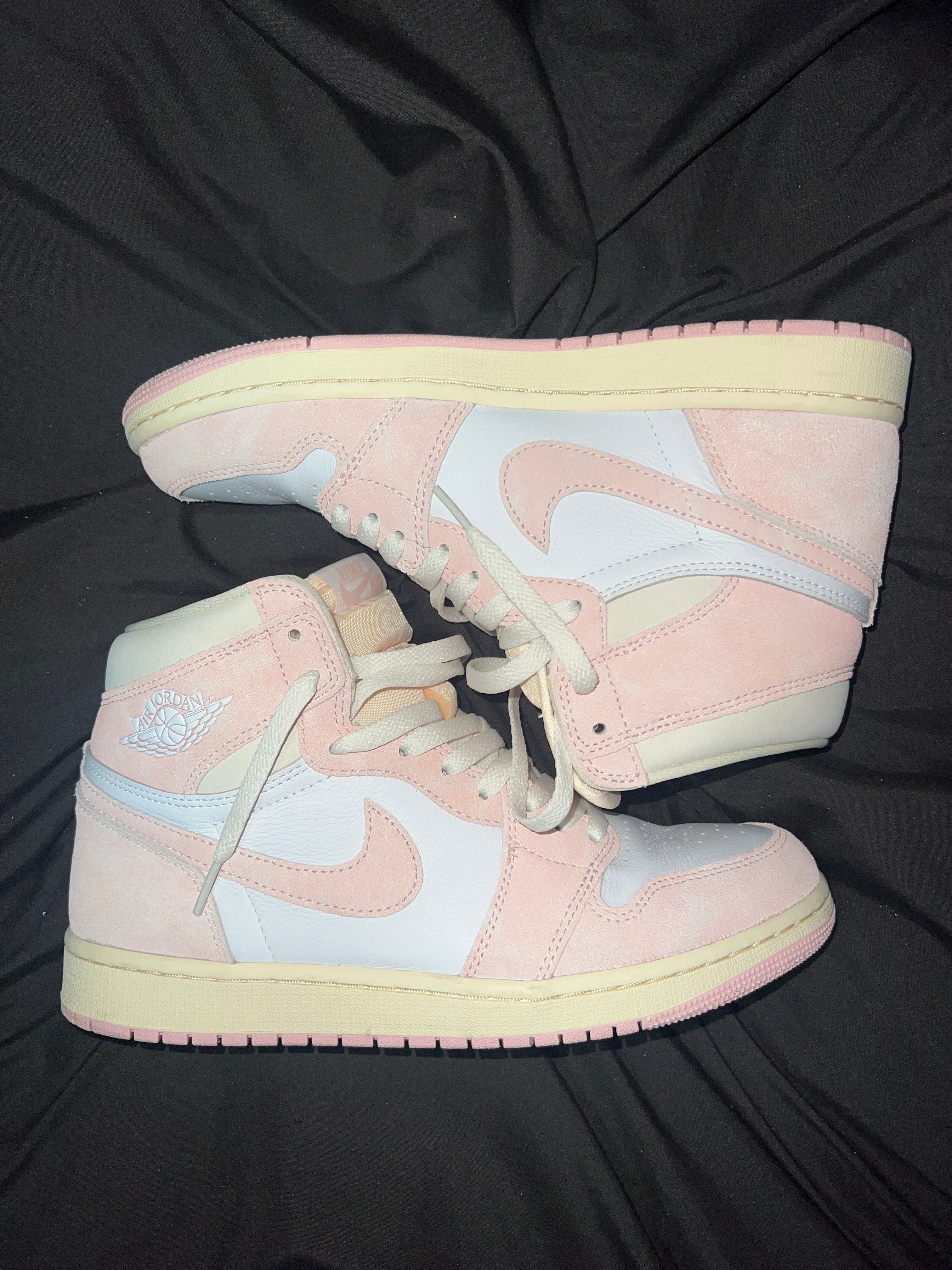 Nike Women's Air Jordan 1 Retro High OG "Washed Pink"
