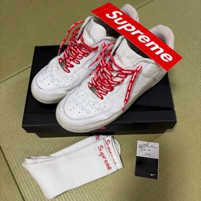 Supreme × Nike Air Force 1 Low "White"