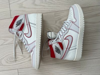 Nike Air Jordan 1 Retro High OG "Sail/University Red"