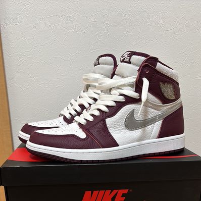 Nike Air Jordan 1 High OG "Bordeaux"