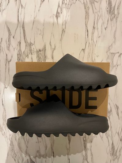 adidas YEEZY Slide "Onyx"