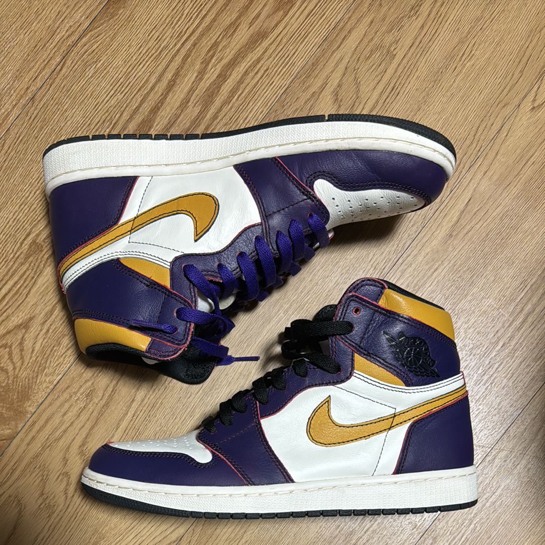 Nike SB × Air Jordan 1 Retro High "La To Chicago"  