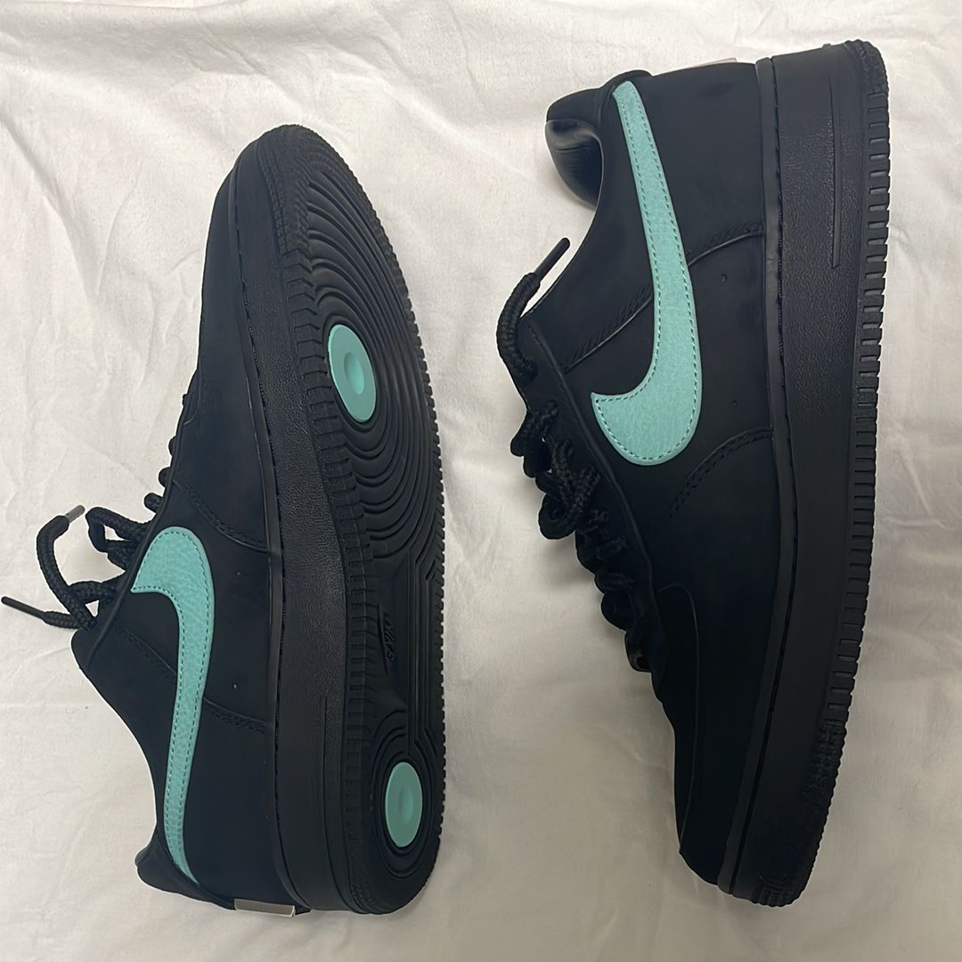 Tiffany & Co. × Nike Air Force 1 Low "1837"