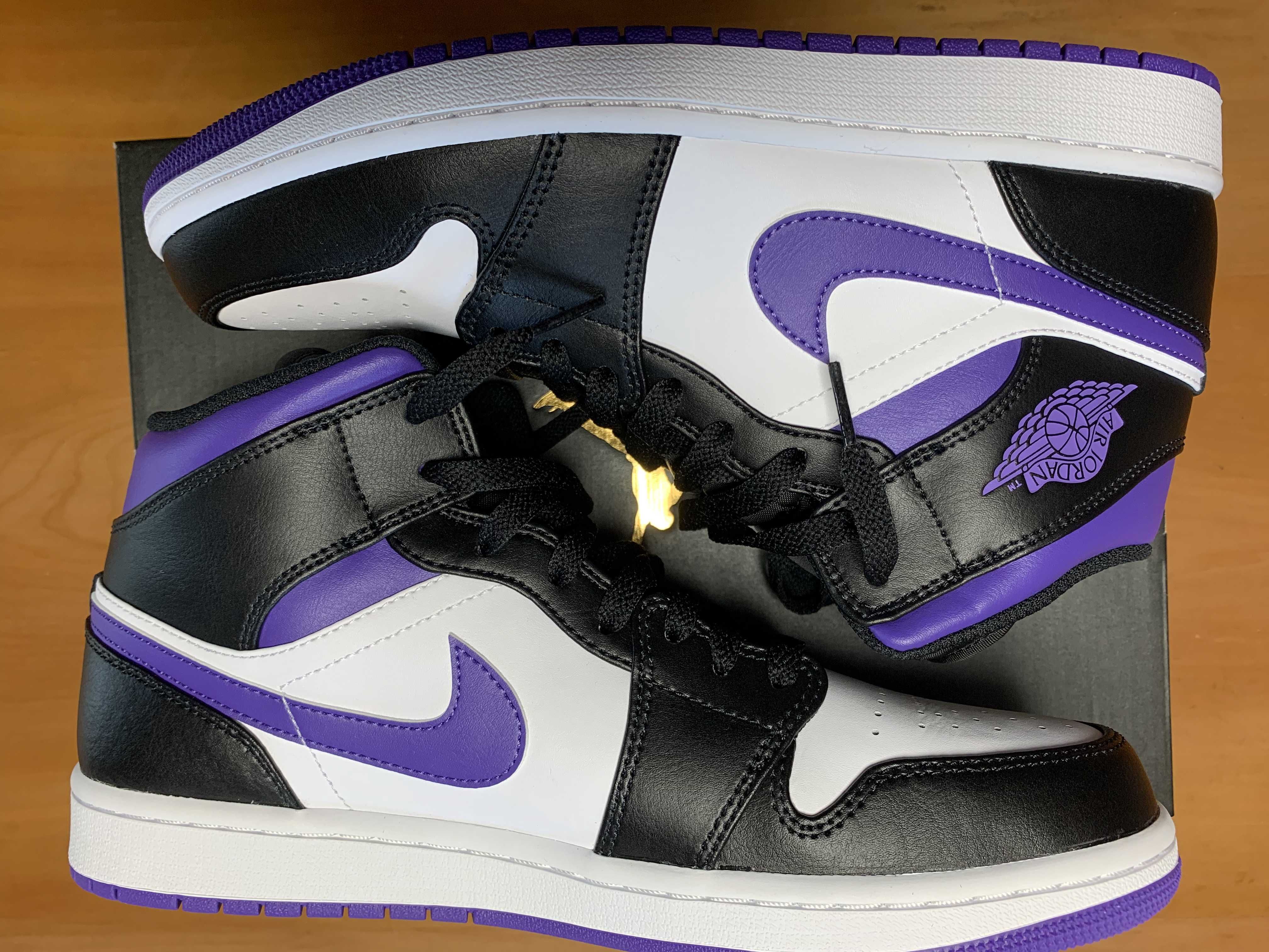 Nike Air Jordan 1 Mid "Black/Court Purple"
