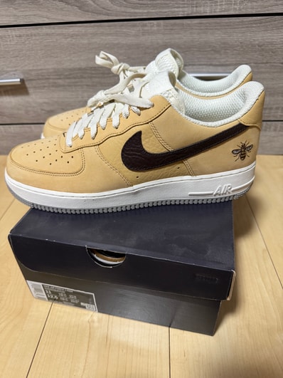 Nike Air Force 1 Low "Manchester Bee"