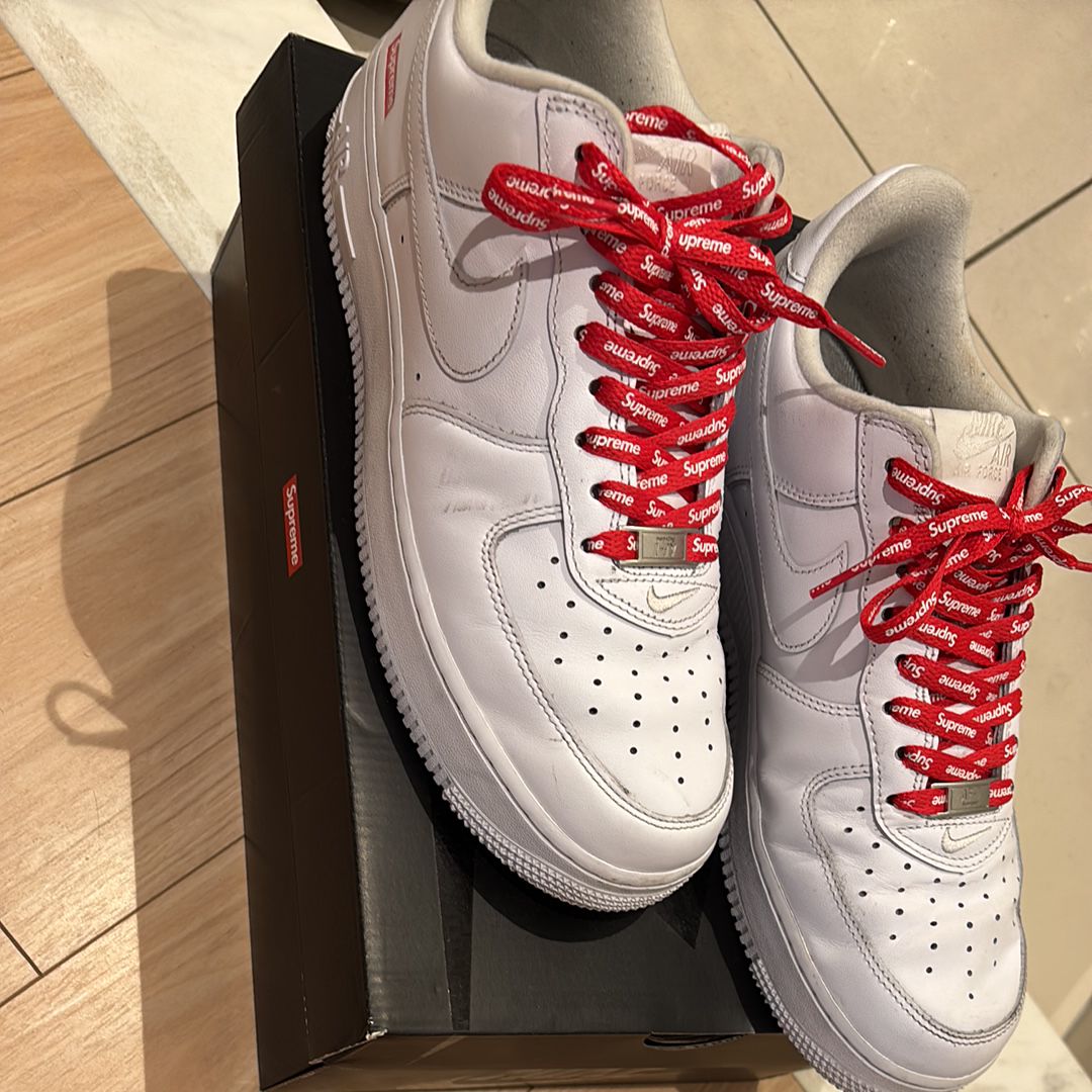 Supreme × Nike Air Force 1 Low "White"