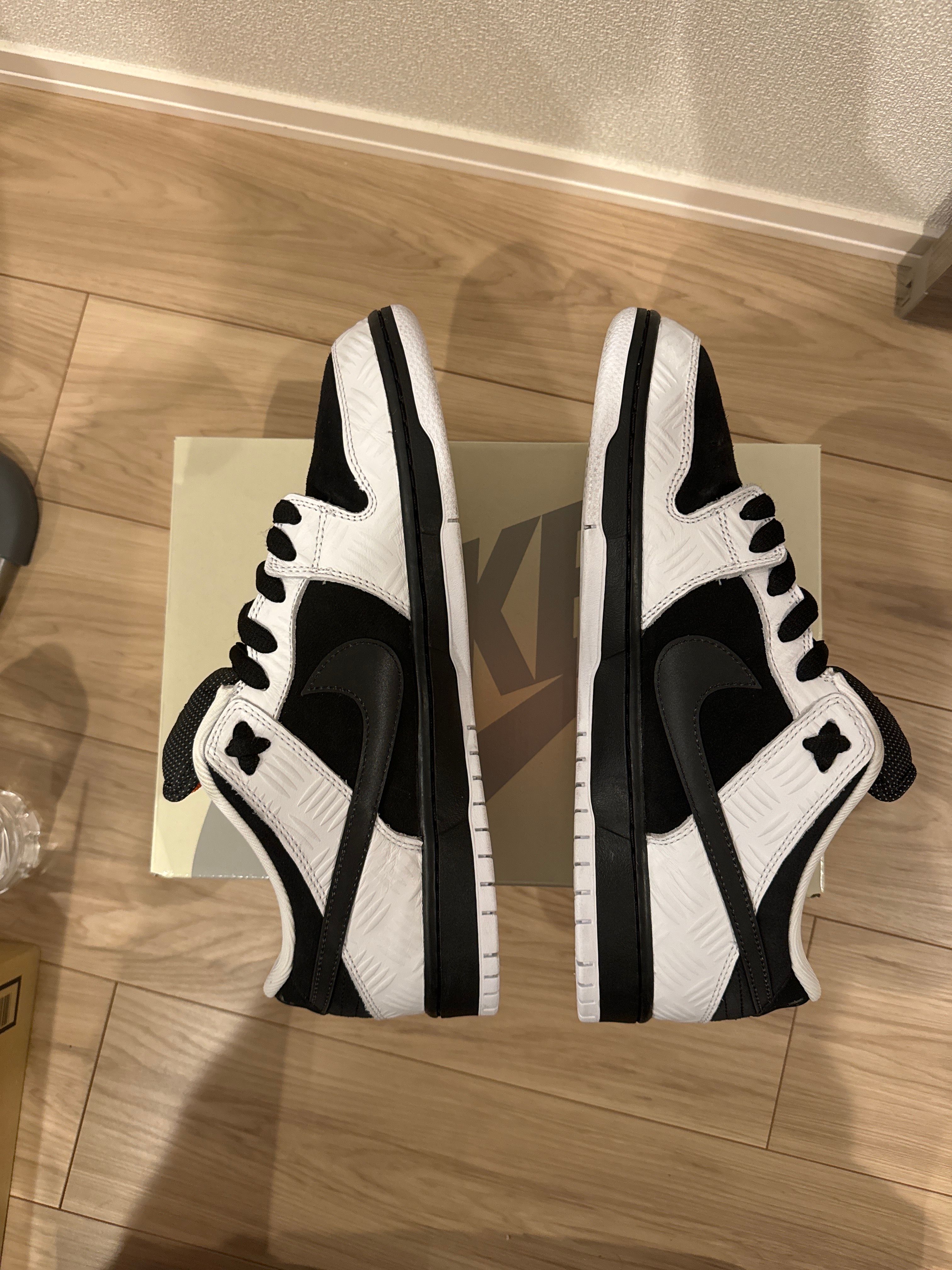 TIGHTBOOTH × Nike SB Dunk Low Pro QS "Black and White"