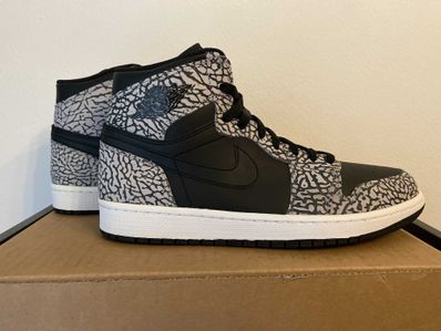 Nike Air Jordan 1 Retro High "Un-Supreme"