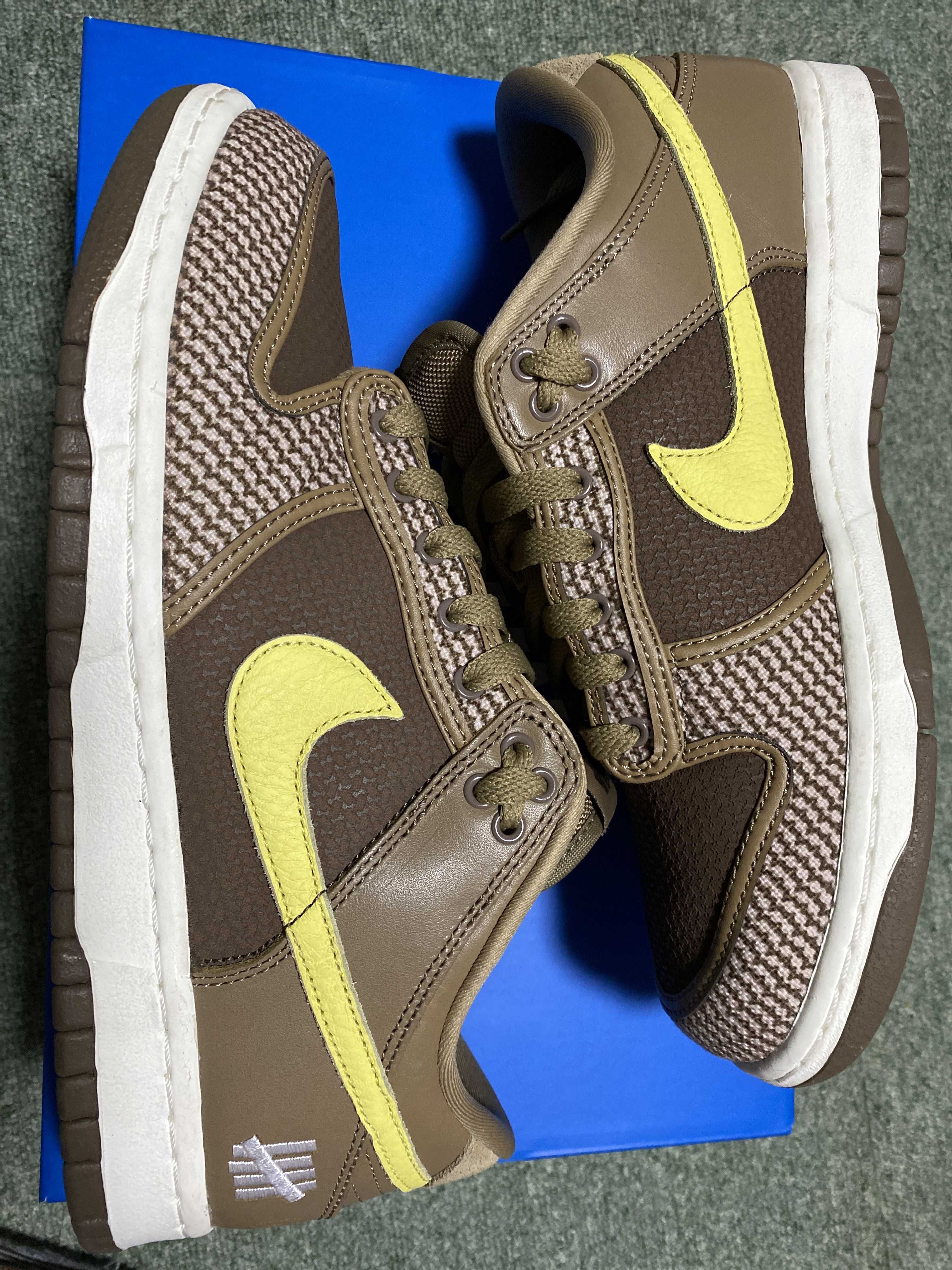 UNDEFEATED × Nike Dunk Low SP  "Canteen/Lemon Frost/Palomino"