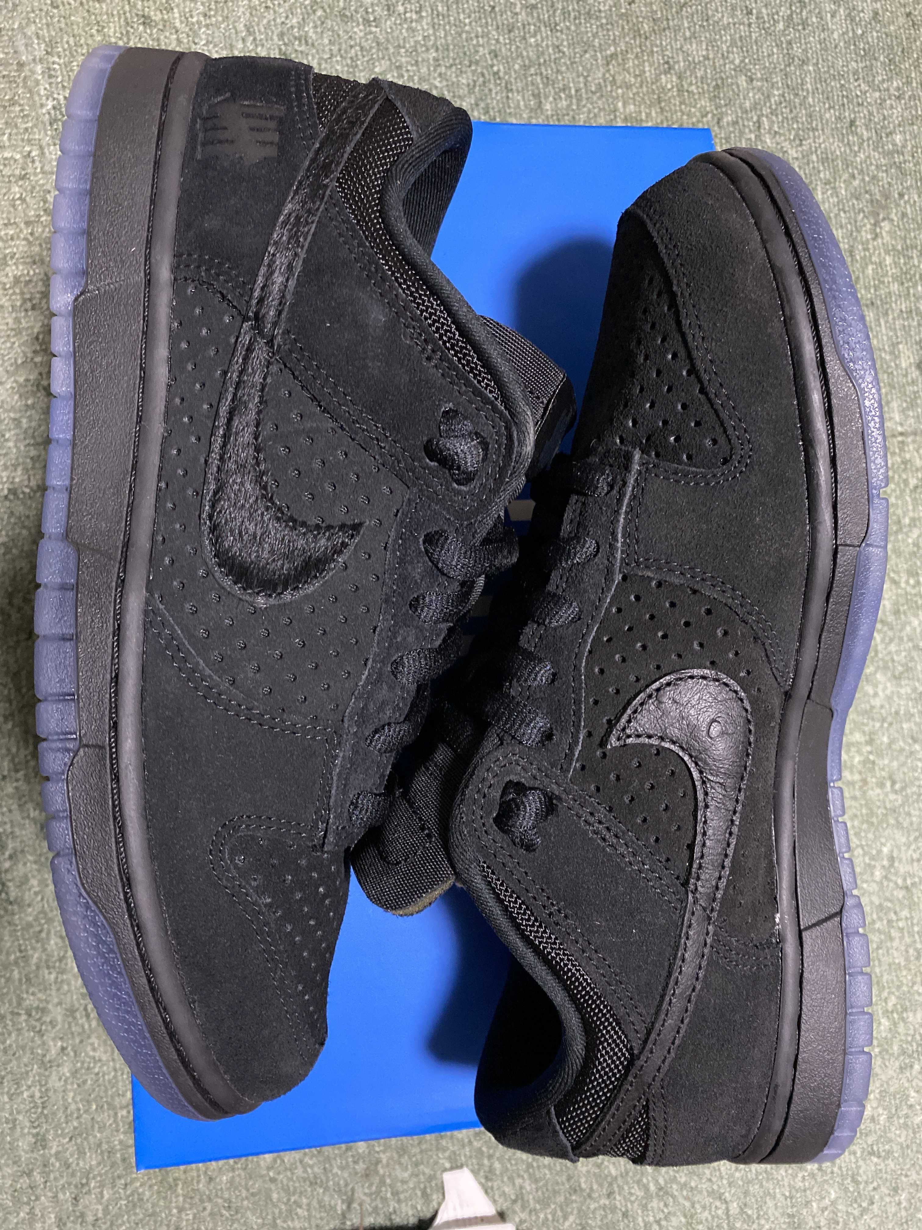 UNDEFEATED × Nike Dunk Low SP "5 ON IT"