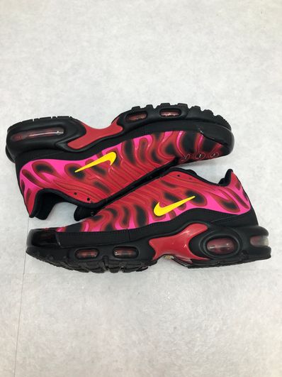 Supreme × Nike Air Max Plus "Hyper Grape"