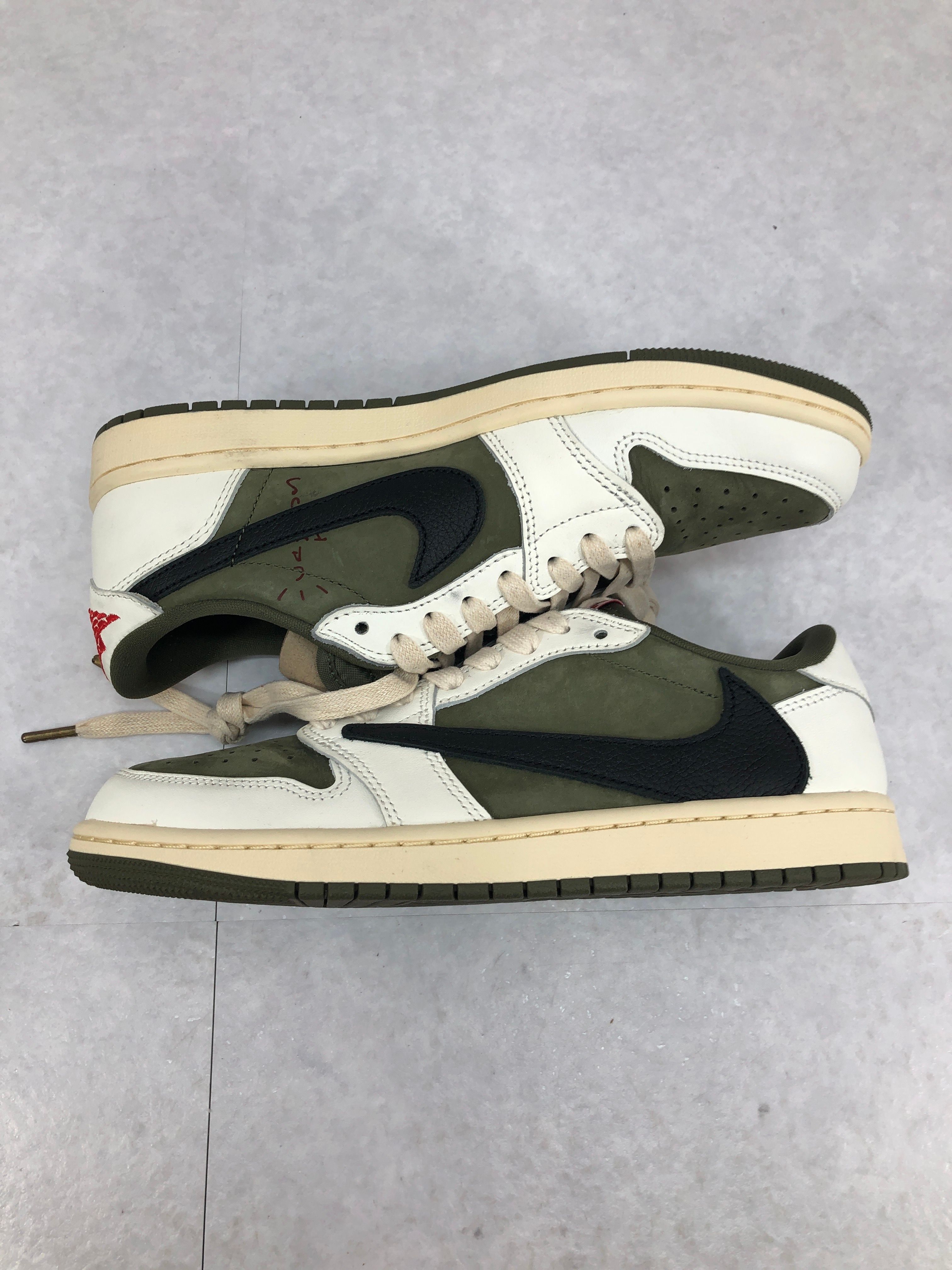 Travis Scott × Nike Air Jordan 1 Low OG SP "Reverse Olive"