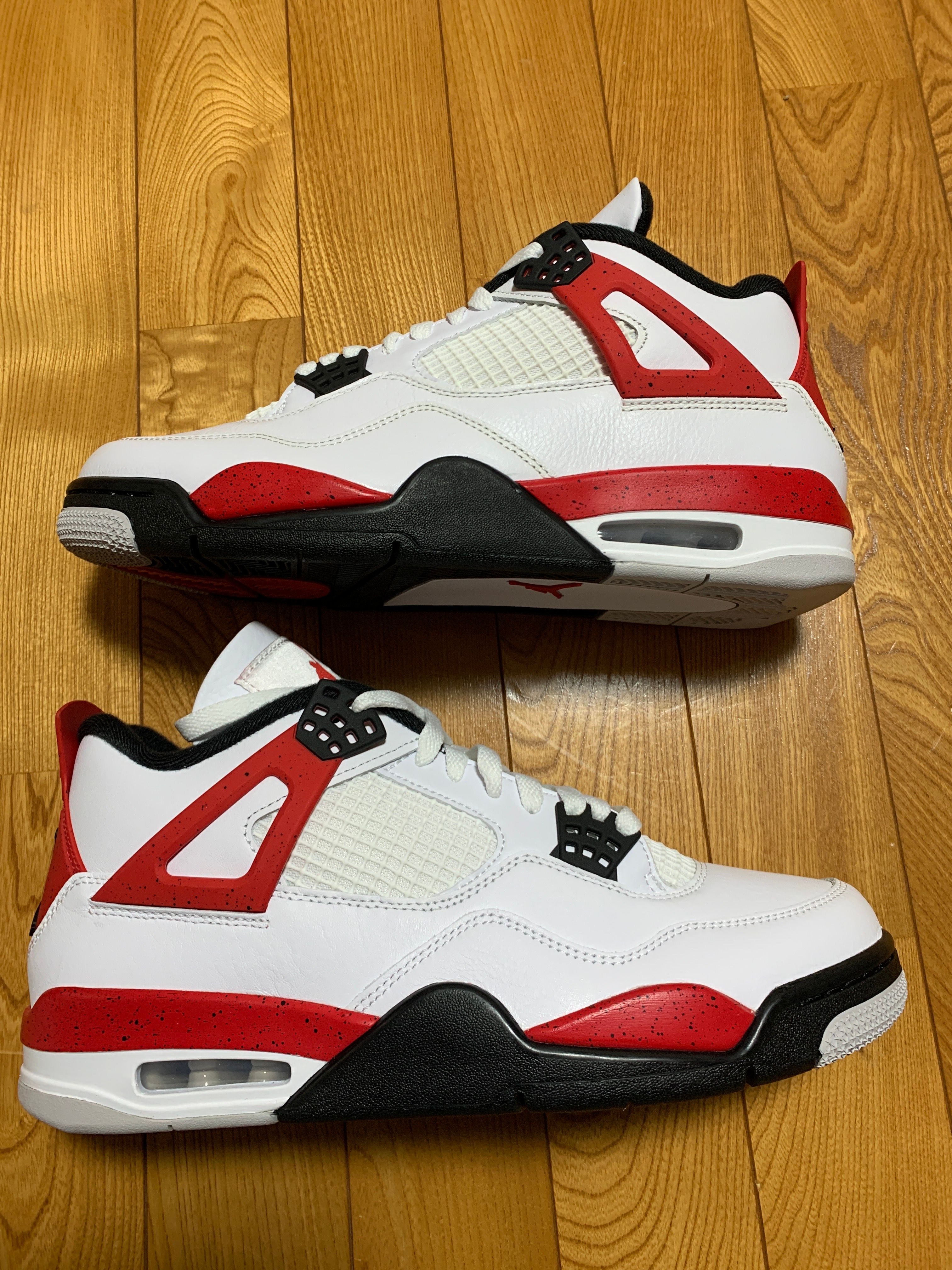 Nike Air Jordan 4 Retro "Red Cement"