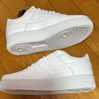 Supreme × Nike Air Force 1 Low "White"