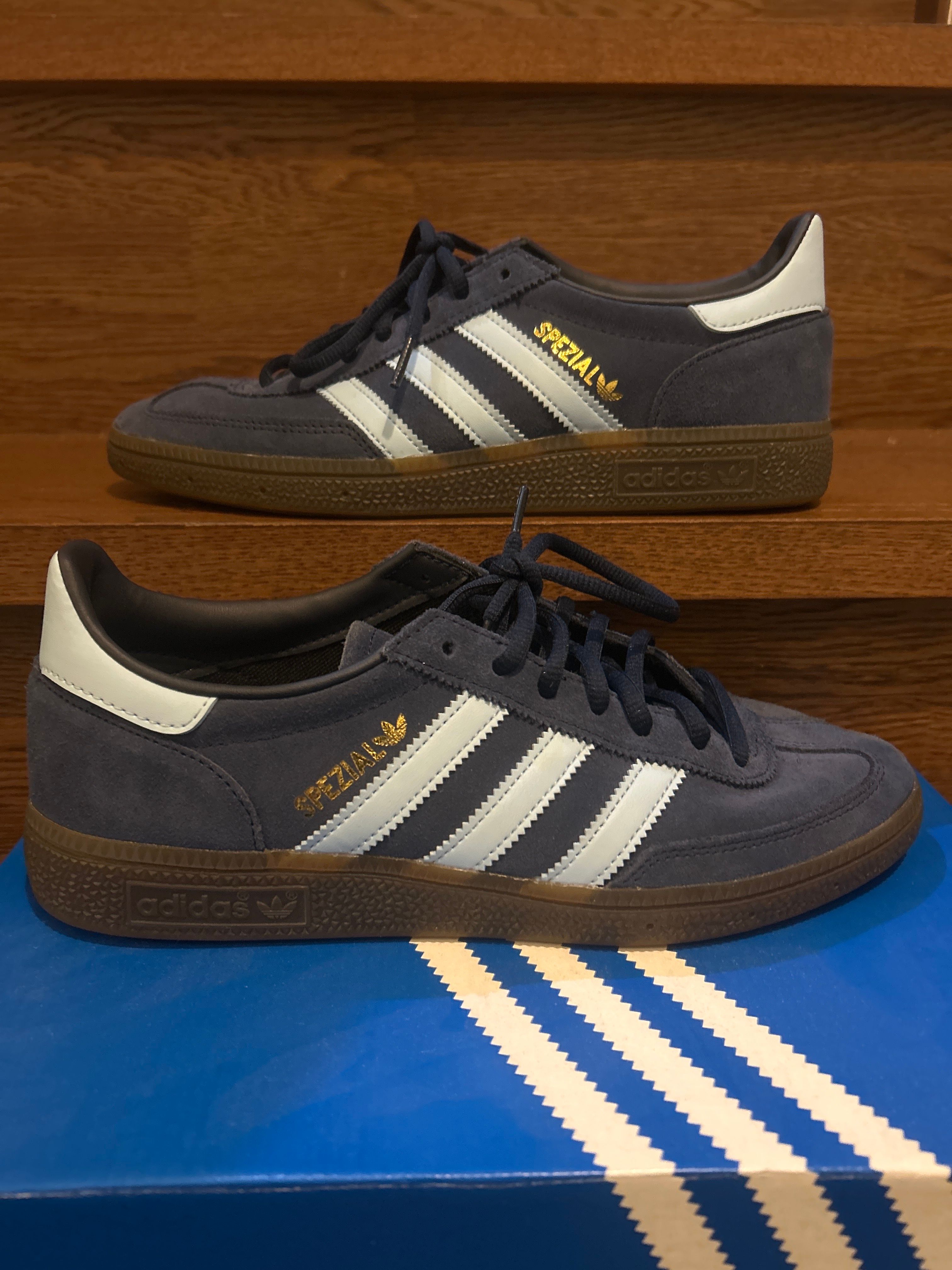 adidas Handball Spezial "College Navy/Clear Sky"
