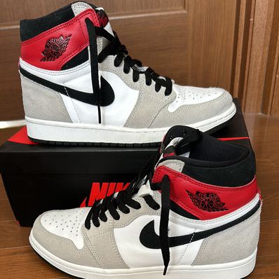 Nike Air Jordan 1 High OG "White/Black/Light Smoke Grey"