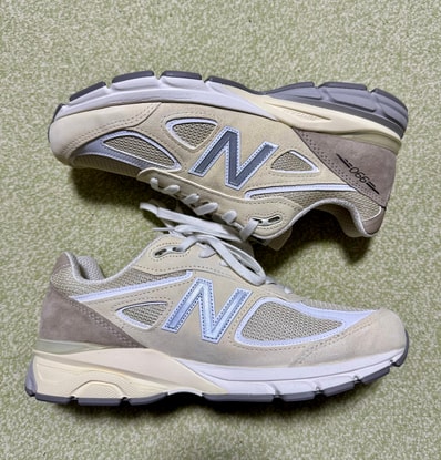 New Balance 990V4 "Beige"